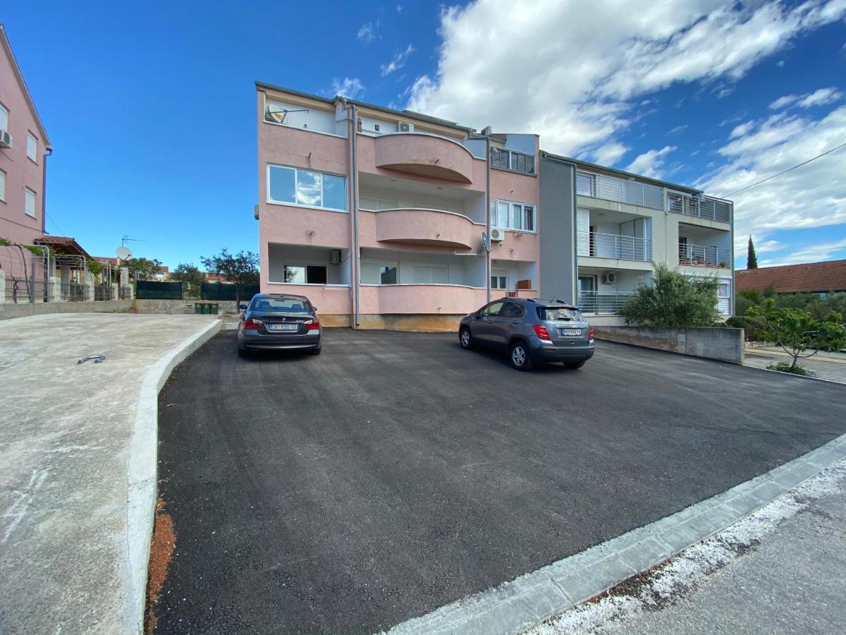 Apartman Teo Vodice Zewnętrze zdjęcie